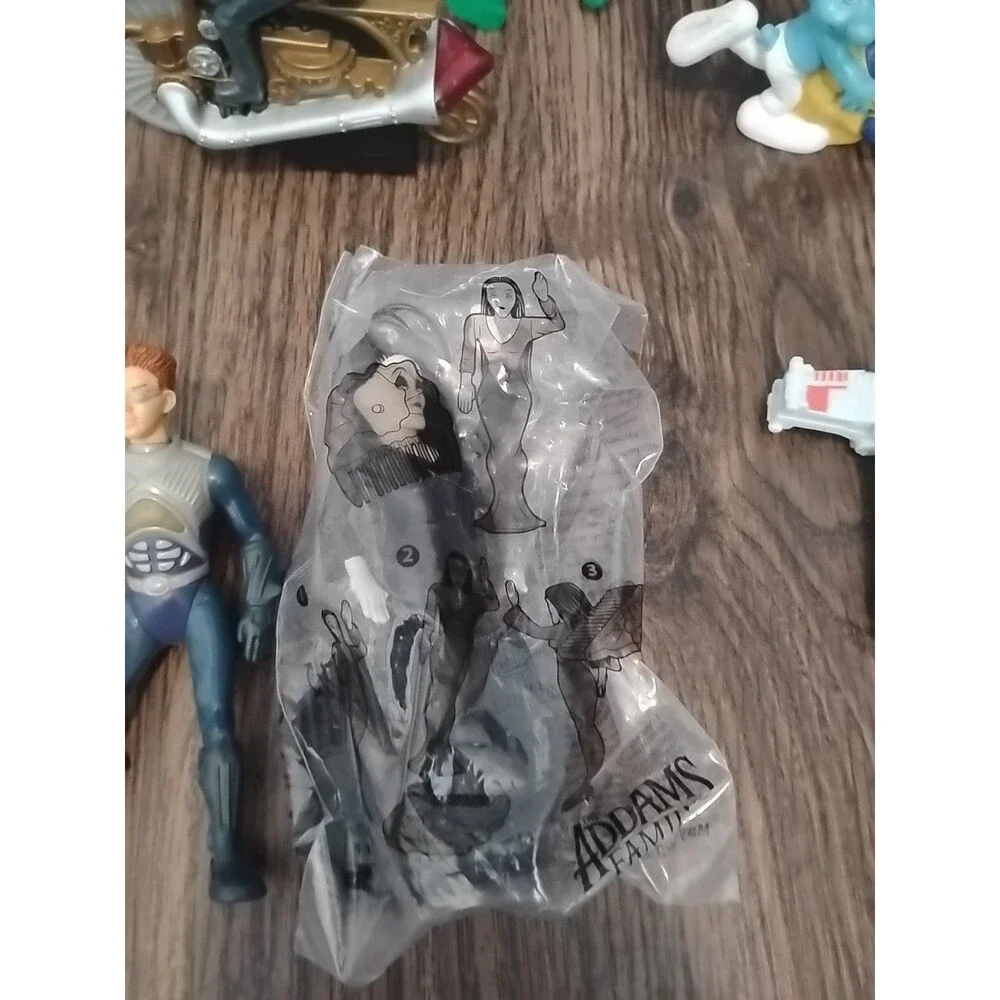 Bundle Of McDonald's And Burger King Meal Toys